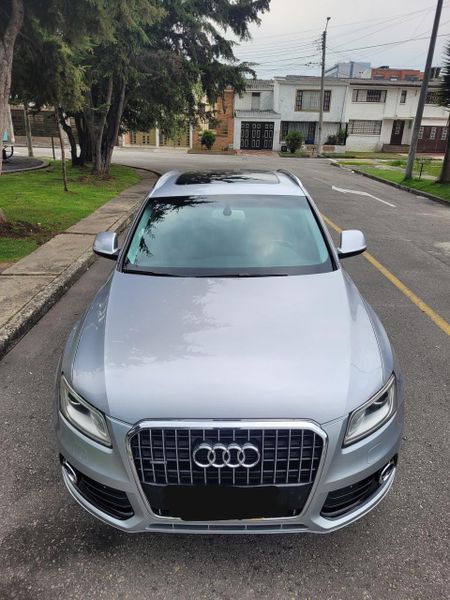 Audi Q5 2.0 TSFI Luxury - imagen secundaria 1
