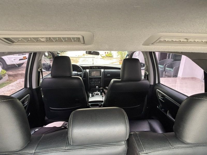 TOYOTA FORTUNER 2020 - imagen secundaria 2