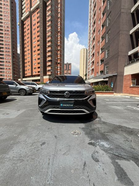 Volkswagen Taos Comfortline Select 2022 Automática Único Dueno 4x2 - imagen secundaria 1