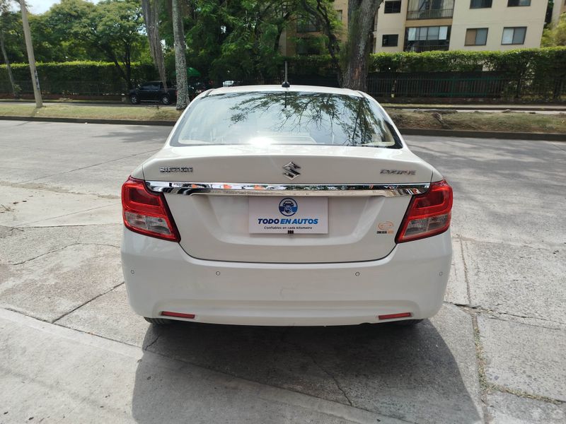 Suzuki Swift Dzire - imagen secundaria 2