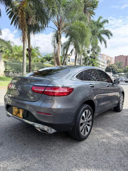 Mercedes Benz GLC 350E Híbrida - imagen secundaria 1