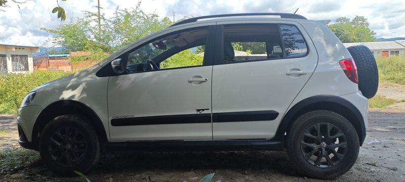VOLKSWAGEN Crossfox 2014 - imagen secundaria