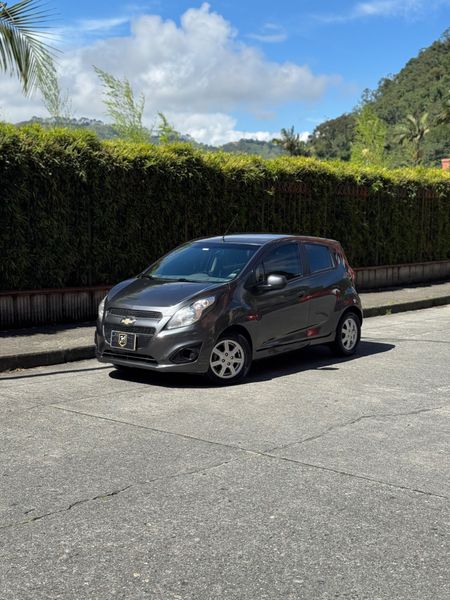Chevrolet spark GT 2018 - imagen secundaria 1