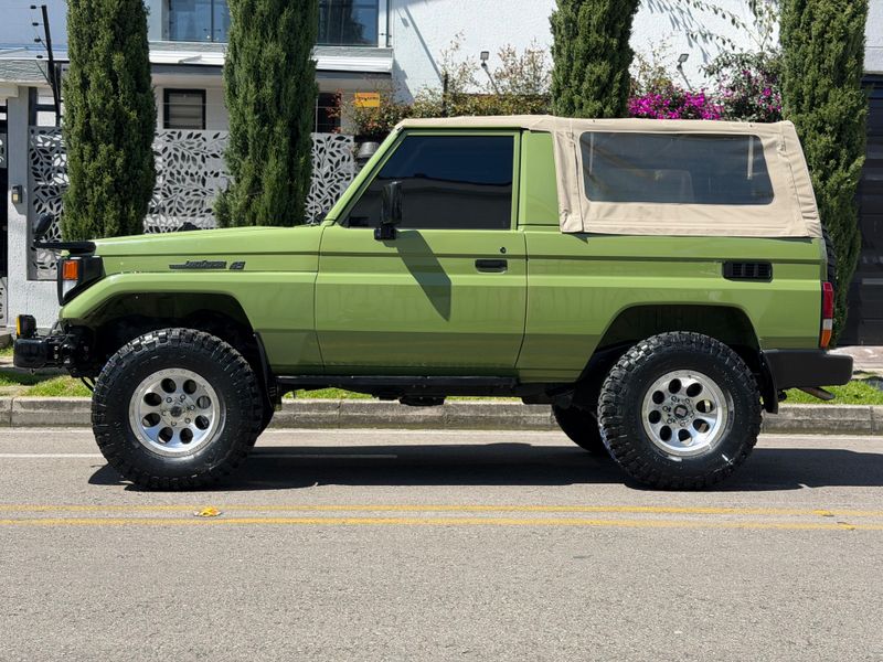 Toyota land CRUISER macho  4.5 1993 - imagen secundaria 1