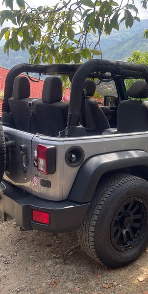 JEEP Wrangler SPORT 2014 - imagen secundaria 1