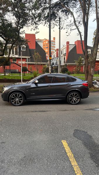 BMW X4 M 20D 2016 - imagen secundaria 2
