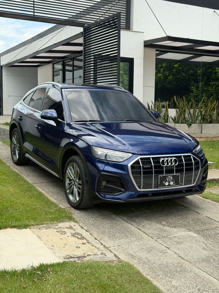 Audi Q5 Sportback híbrida blindada - imagen secundaria 2