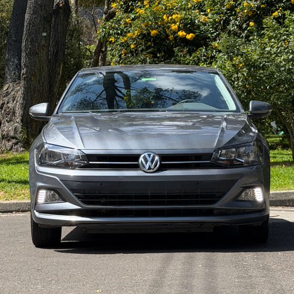 VOLKSWAGEN POLO - imagen secundaria 1