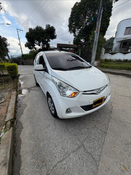 Hyundai eon 2015 - imagen secundaria 2
