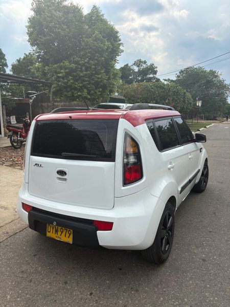 Kia Soul 2011 - imagen secundaria 2