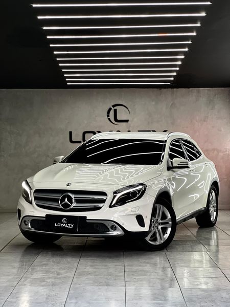 Mercedes Benz Gla200 - imagen secundaria 1