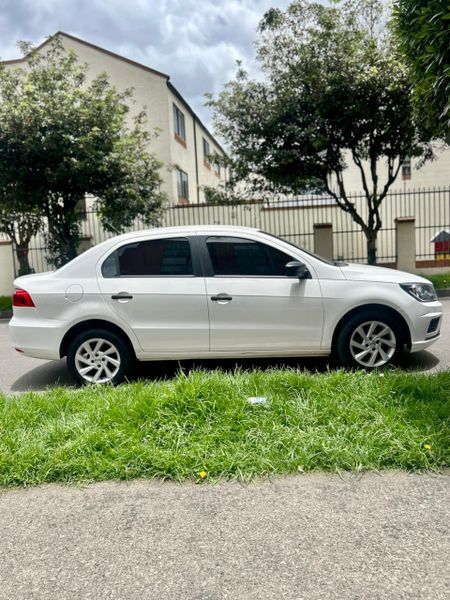 VOLKSWAGEN VOYAGE COMFORTLINE MT 1.6cc MOD 2022 - imagen secundaria 1