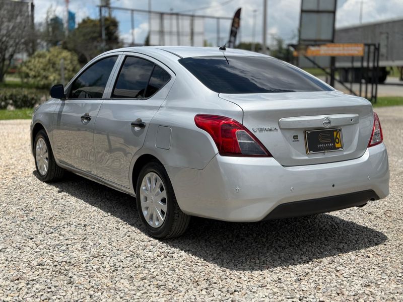 Nissan Versa Drive 1.6 MT 2020 - imagen secundaria 1