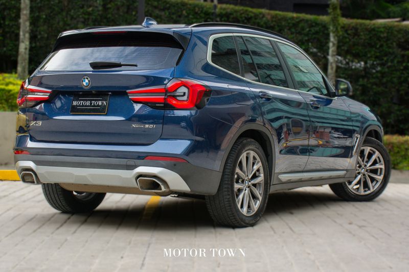 BMW X3 XDRIVE30I PREMIUM 2023 - imagen secundaria 2