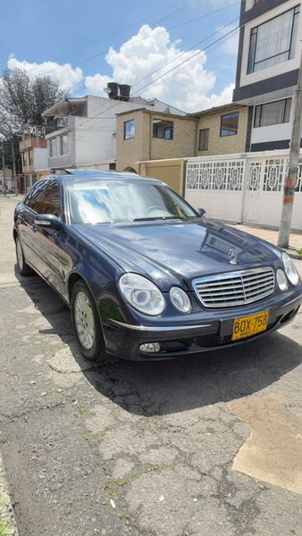 Mercedes benz e240 w211 versión elegance - imagen secundaria 1