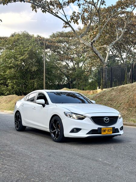 MAZDA 6 GRAND TOURING 2014 - imagen secundaria 2