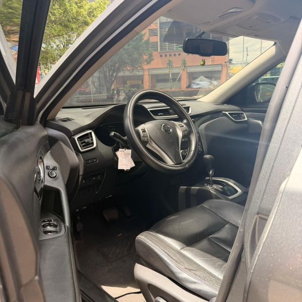 Nissan x-trail ADVANCE 2017 - imagen secundaria 2