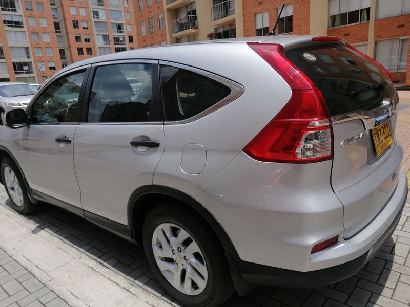 HONDA CR-V LXC 2.4 2016 - imagen secundaria 1