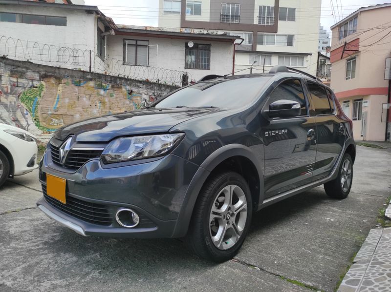 Renault Sandero Stepway Polar 2019 - imagen secundaria 1