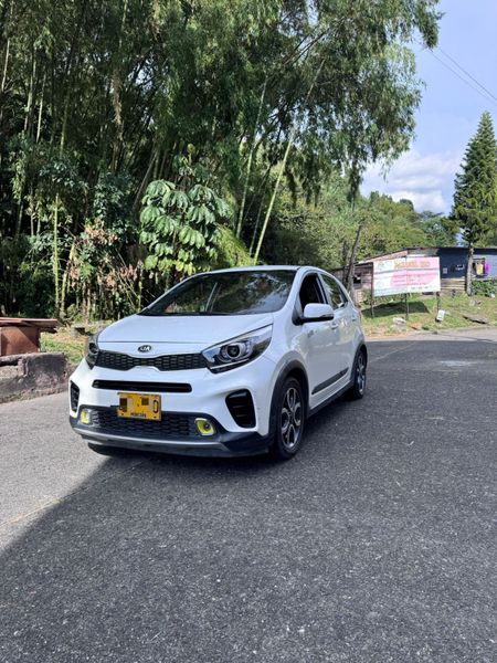 Kia picante x-line - imagen 1