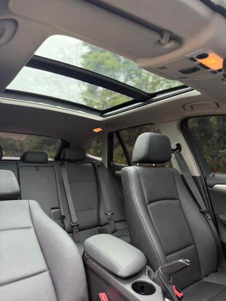 BMW X1 2012 - imagen secundaria 2