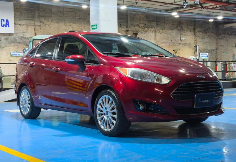 FORD FIESTA 7 SPORTBACK TITANIUM 2015 TP 1600CC 4P - imagen secundaria 2