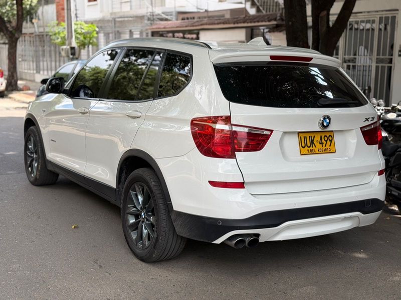 BMW X3 Drive 28i - imagen secundaria 1