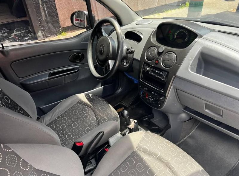 Chevrolet Spark Life 2016 - imagen secundaria 1