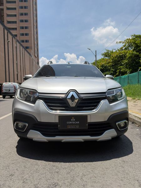 Renault Sandero Stepway Intens 2021 - imagen secundaria 1
