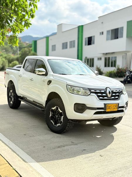 Renault alaskan Diesel 4x4 - imagen 1
