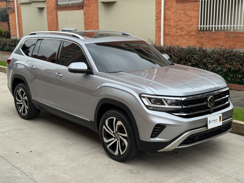 Volkswagen Teramont 3.6L V6 Highline 4X4 2023 - imagen secundaria 1