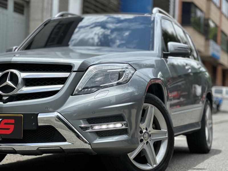 MERCEDES-BENZ GLK300 4MATIC 2015 - imagen secundaria 1