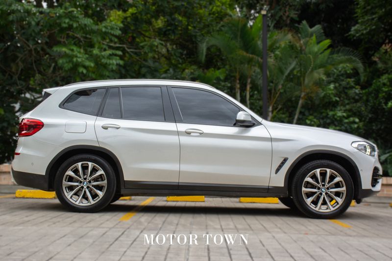 BMW X3 XDRIVE30I PREMIUM 2020 - imagen secundaria 1