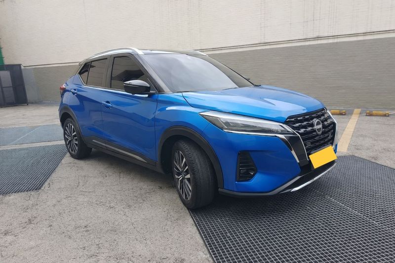 Nissan Kicks Exclusive 2023 - imagen secundaria 2