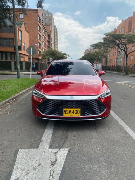 BYD QIN PLUS 1.5 híbrido enchufable - imagen secundaria 1