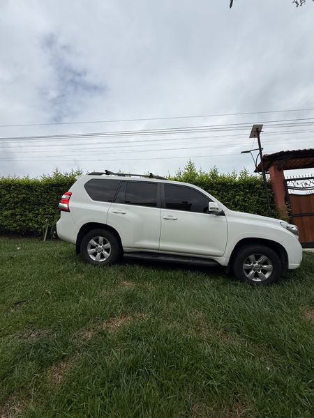 TOYOTA Prado TXL 2015 CC 3.0 - imagen secundaria 2