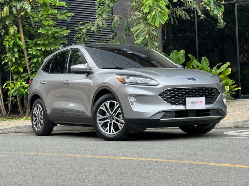 Ford Escape SEL HEV 2022