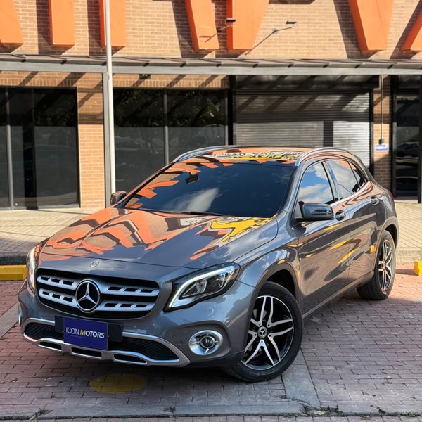 Mercedes Benz GLA 200 2020 - imagen secundaria 2