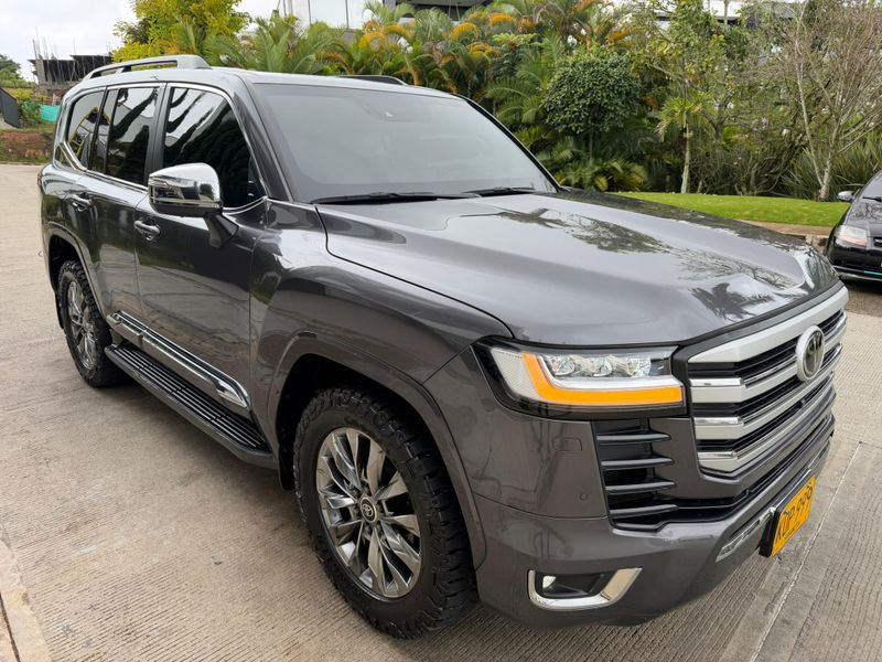 TOYOTA SAHARA LC300ZX - imagen secundaria 2