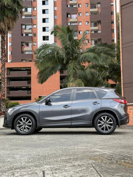 Vencambio Mazda CX5 2017 Grand Touring 4x4 Full - imagen secundaria 1
