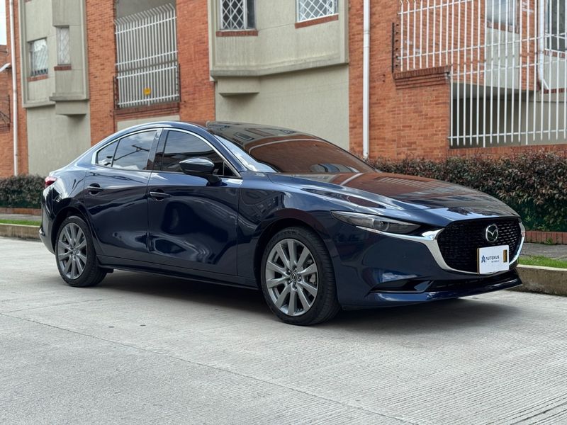 Mazda 3 Grand Touring 2.0 At Hibrido Ligero 2026 - imagen secundaria 1