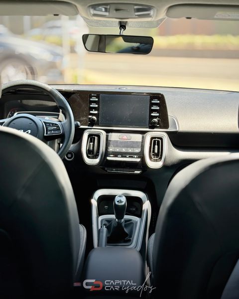 Kia Sonet Vibrant - imagen secundaria 1