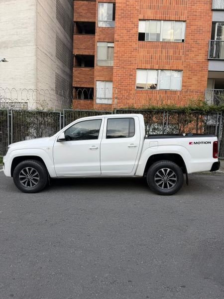 volkswagen Amarok 2.0 trendline diesel 4x4 - imagen secundaria 1