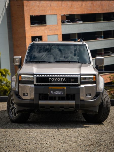 Toyota Land Cruiser Prado Txl 250 gasolina 2025 - imagen secundaria 1