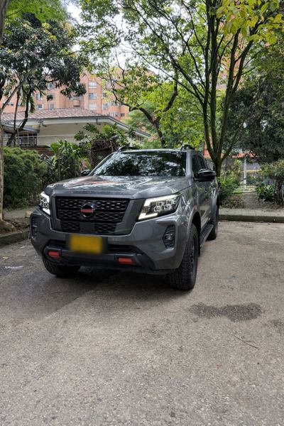 Nissan frontier pro 4x - imagen secundaria 2