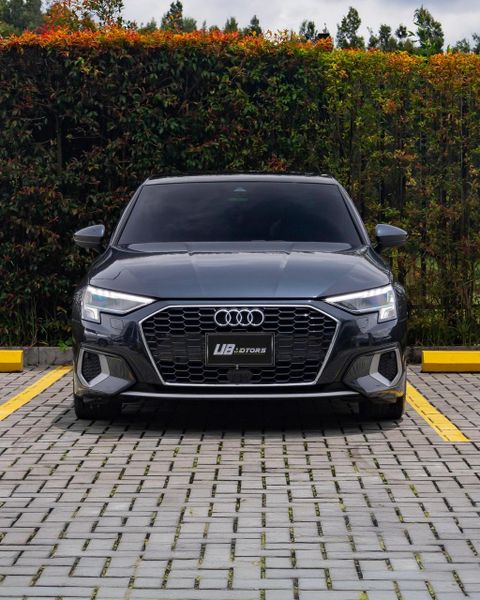 AUDI A3 SEDAN - imagen secundaria 1