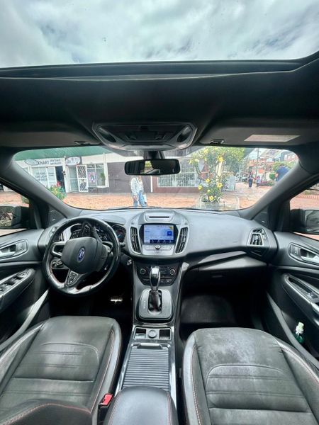 FORD ESCAPE ST-LINE TP 2000CC 4X4 MOD 2020 - imagen secundaria 1