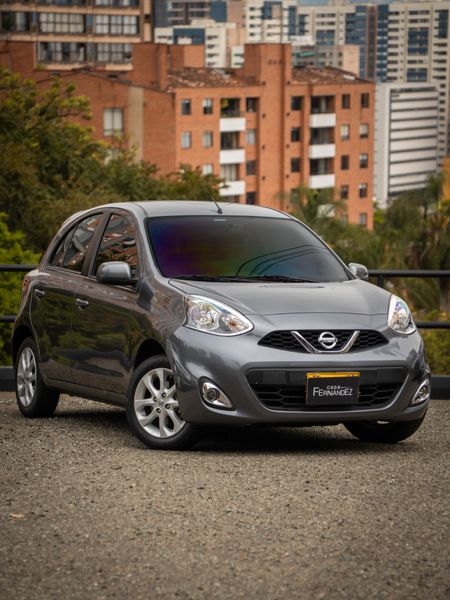 Nissan March Sense mecánico 2019 - imagen secundaria 2