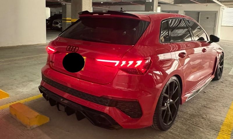 Audi RS3 Sportback - imagen secundaria 2