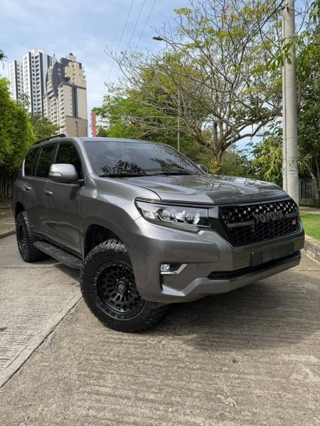 Toyota Prado txl 2013 diesel - imagen secundaria 2